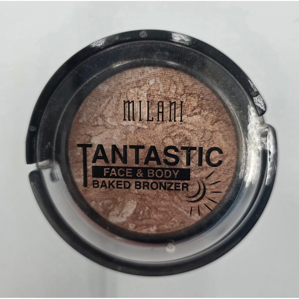 Milani Tantastic Face & Body Baked Bronzer 01 Fantastic in Gold Shimmer 7g